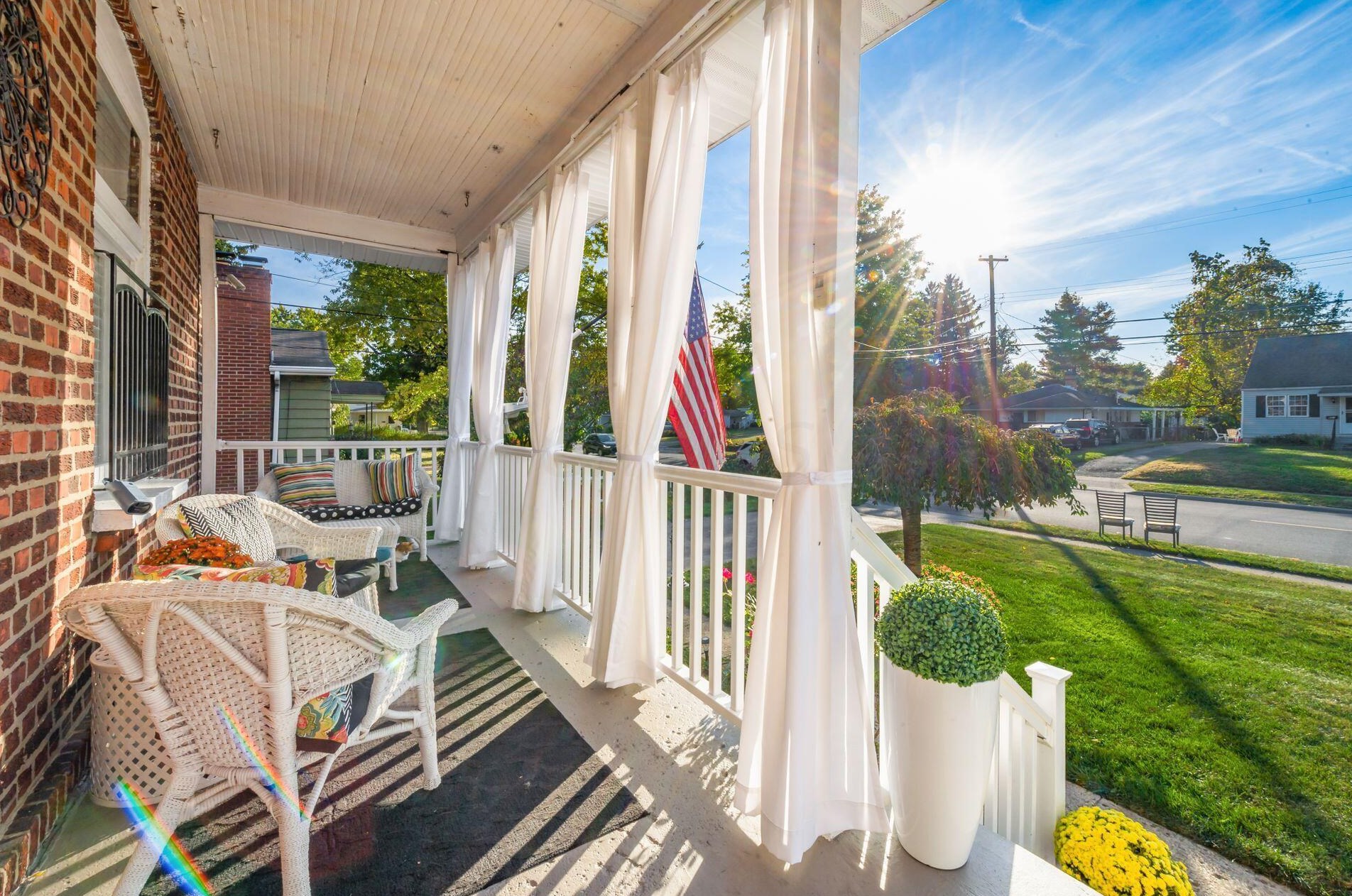 602 Collingwood Ave, Columbus OH 43213-1788 exterior