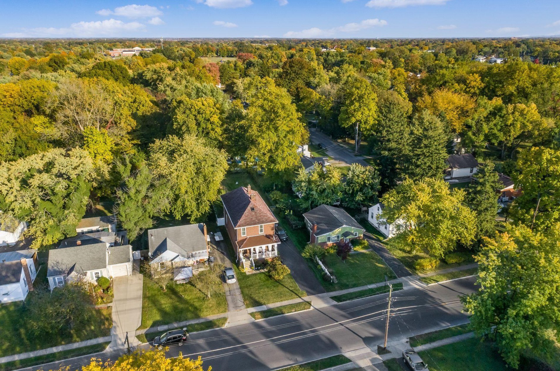 602 Collingwood Ave, Columbus OH 43213-1788 exterior