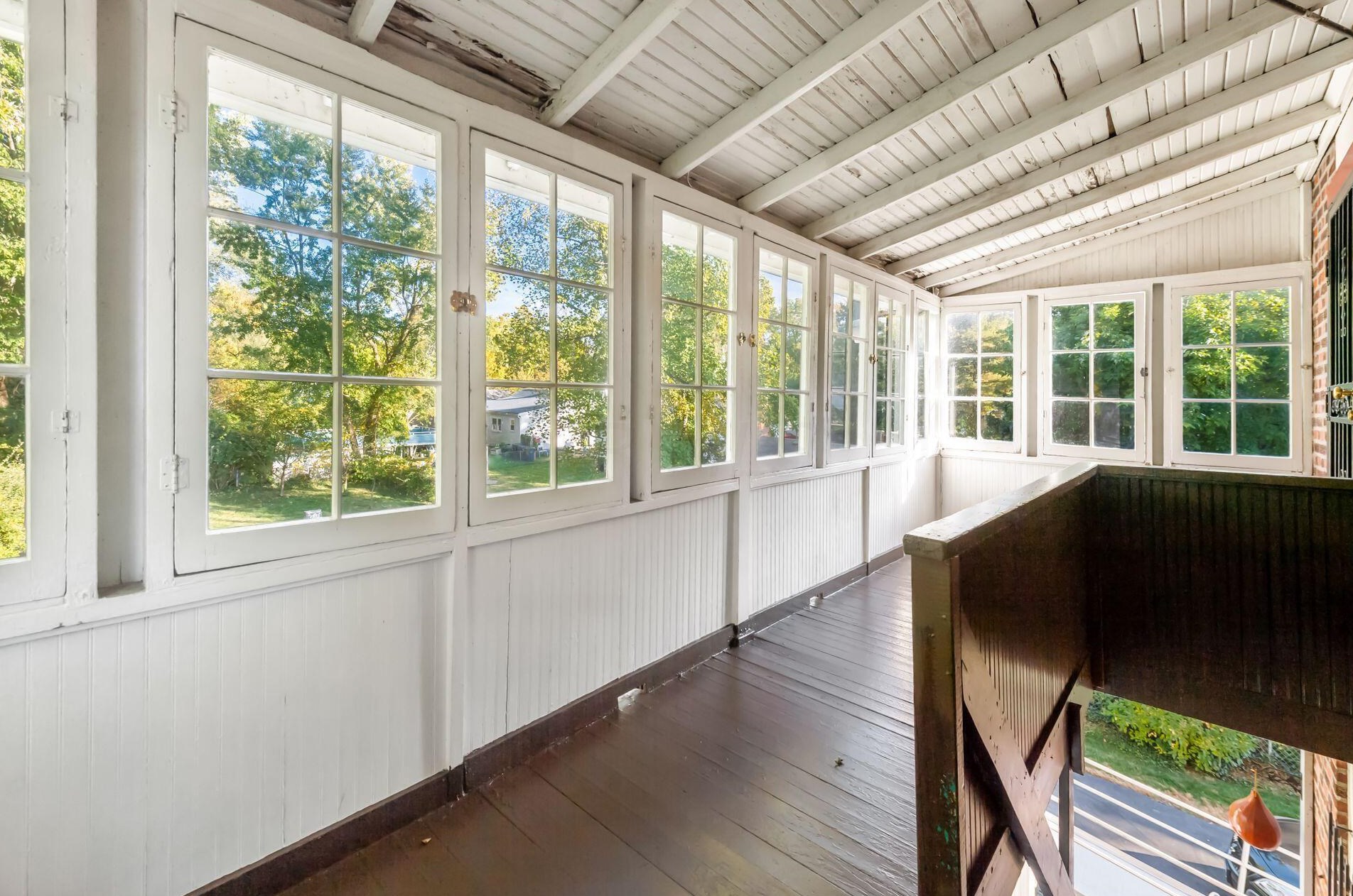 602 Collingwood Ave, Columbus OH 43213-1788 exterior