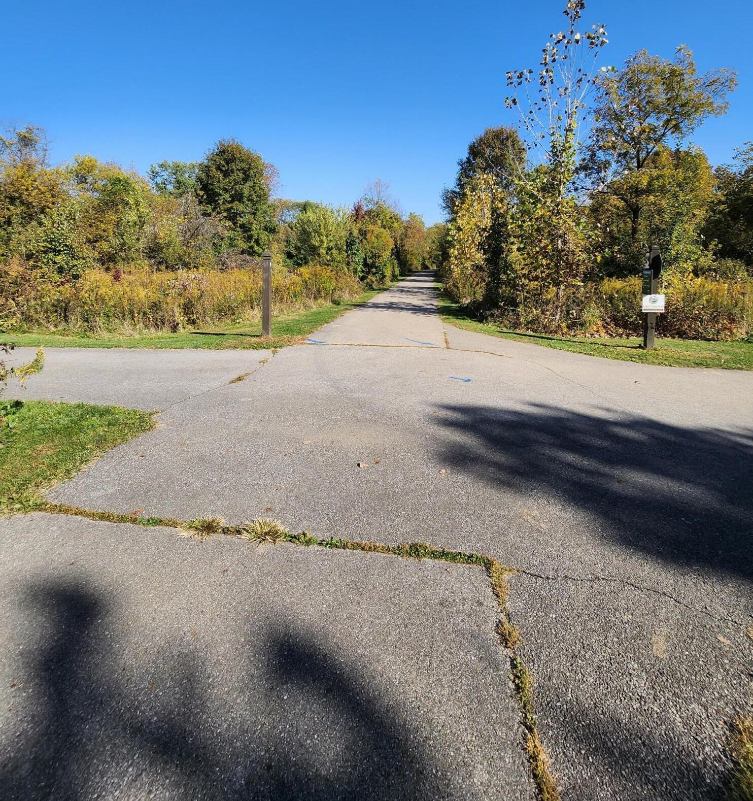 107 Price Rd, Columbus OH 43230-3303 exterior