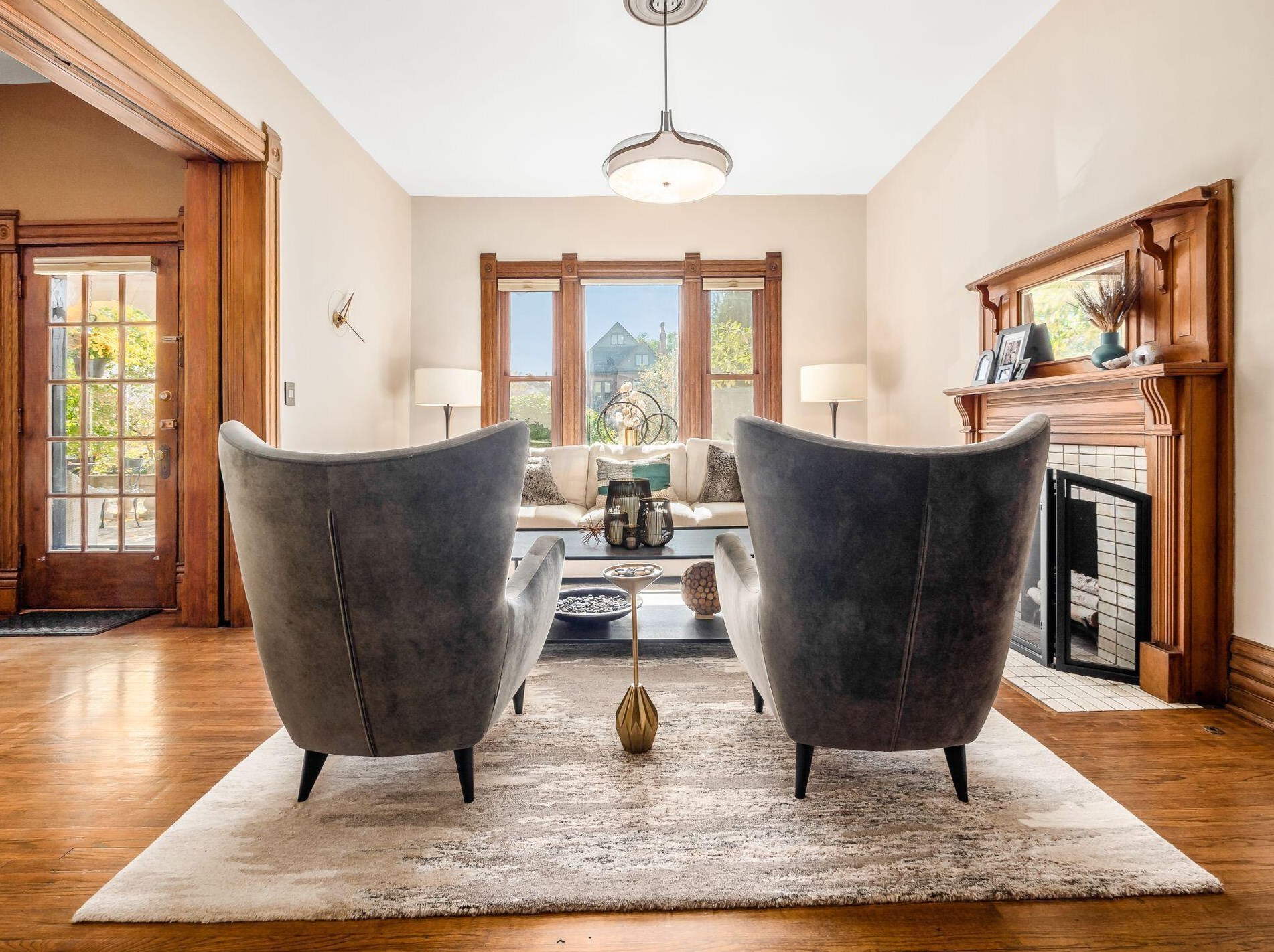 464 Vermont Pl, Columbus OH 43201-3130 exterior