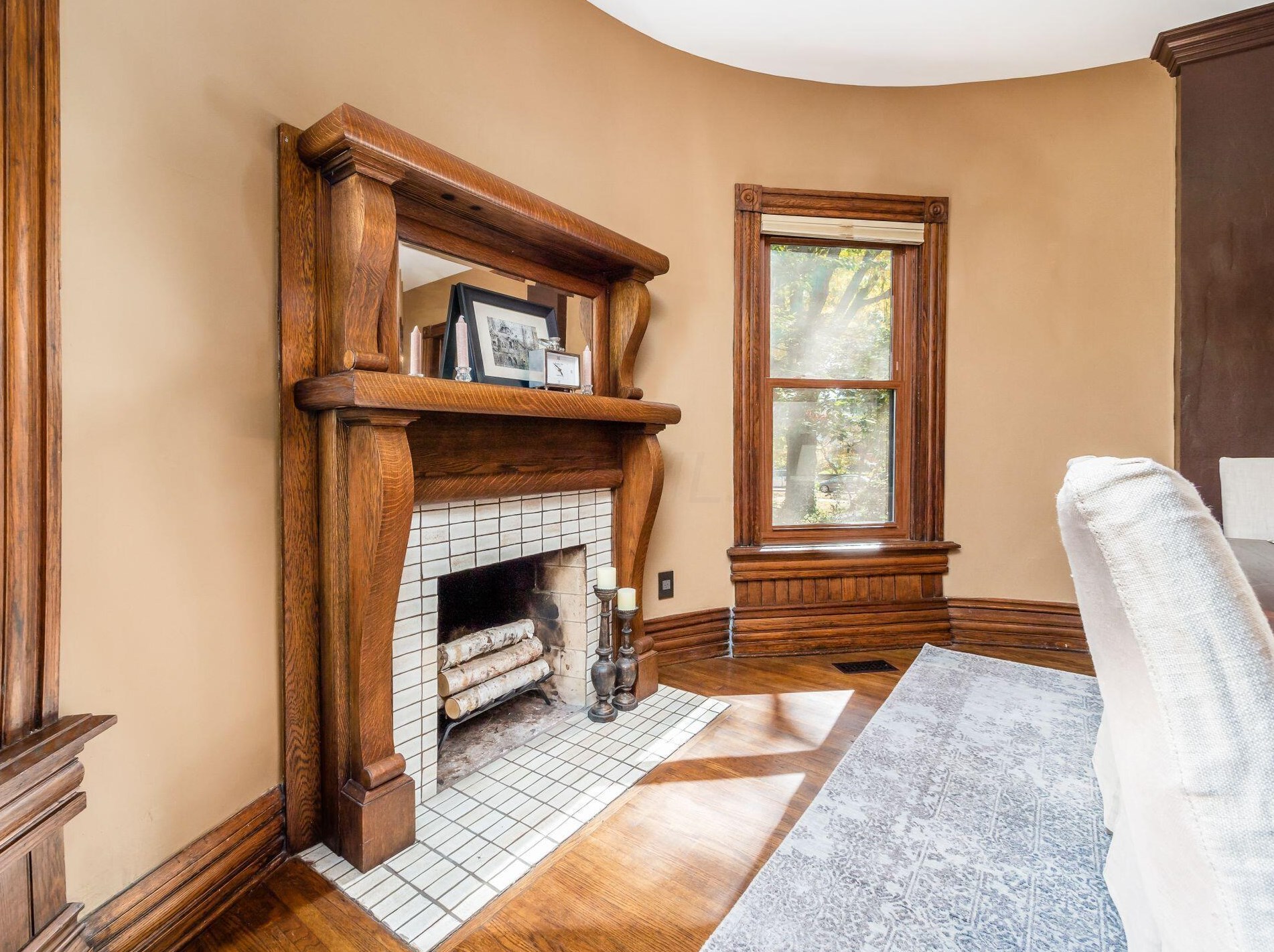 464 Vermont Pl, Columbus OH 43201-3130 exterior