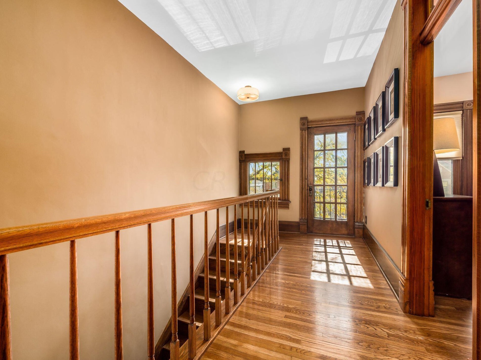 464 Vermont Pl, Columbus OH 43201-3130 exterior