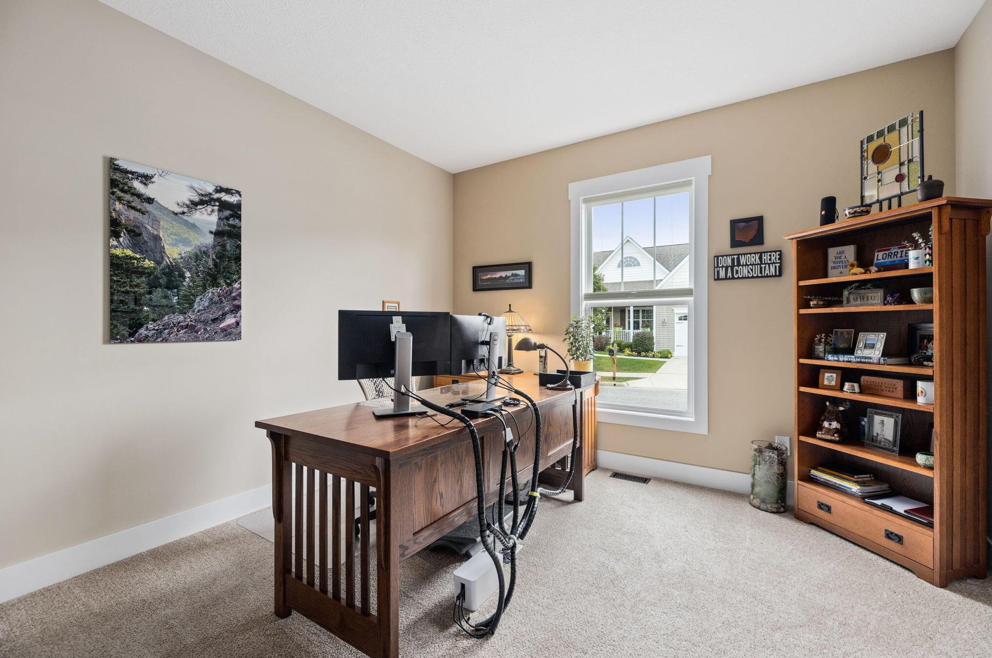 4185 Smith Pines Dr, Columbus OH 43230-4570 exterior