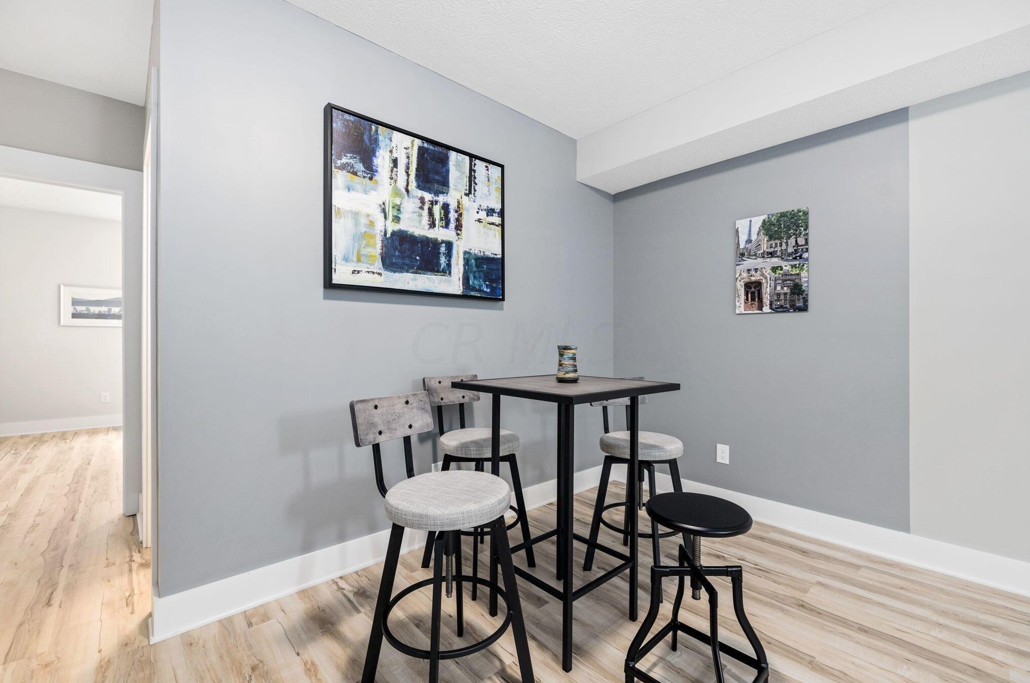 4185 Smith Pines Dr, Columbus OH 43230-4570 exterior