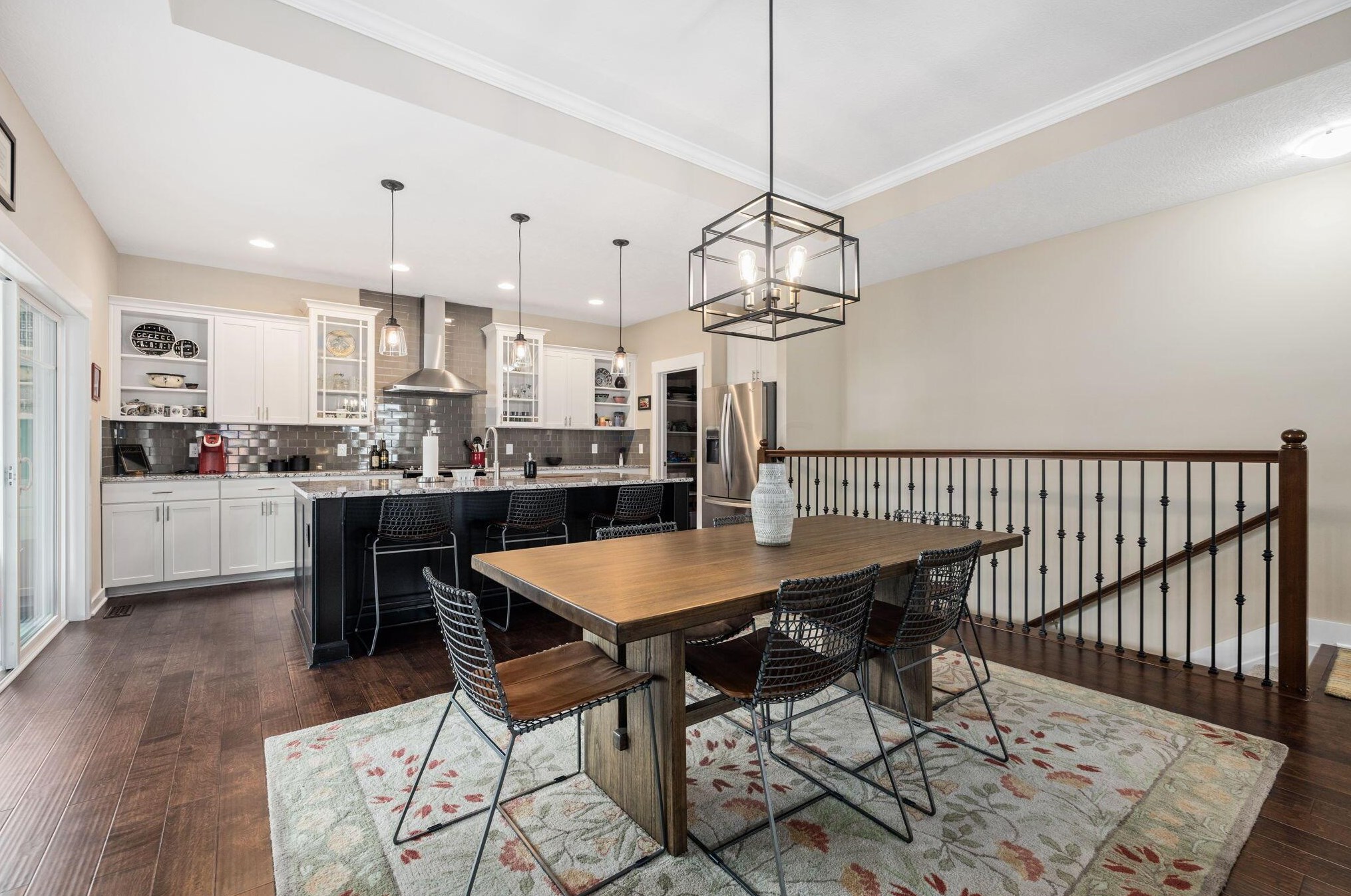 4185 Smith Pines Dr, Columbus OH 43230-4570 exterior