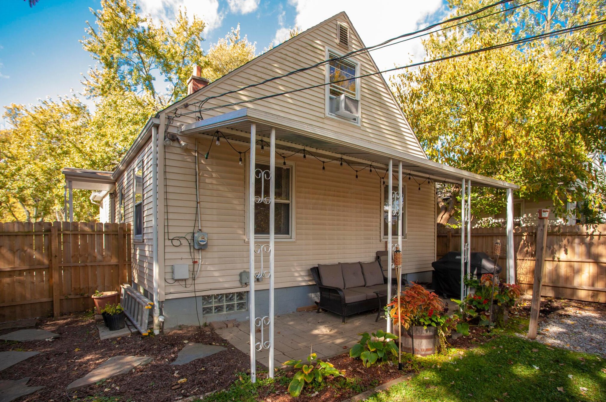 3026 Atwood Ter, Columbus OH 43224-4004 exterior