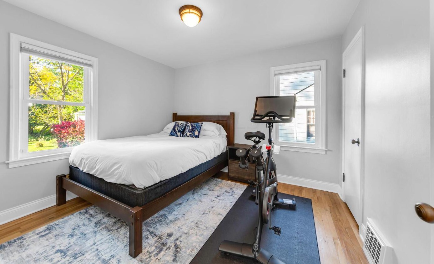 259 Dominion Blvd, Columbus OH  43214-2706 exterior