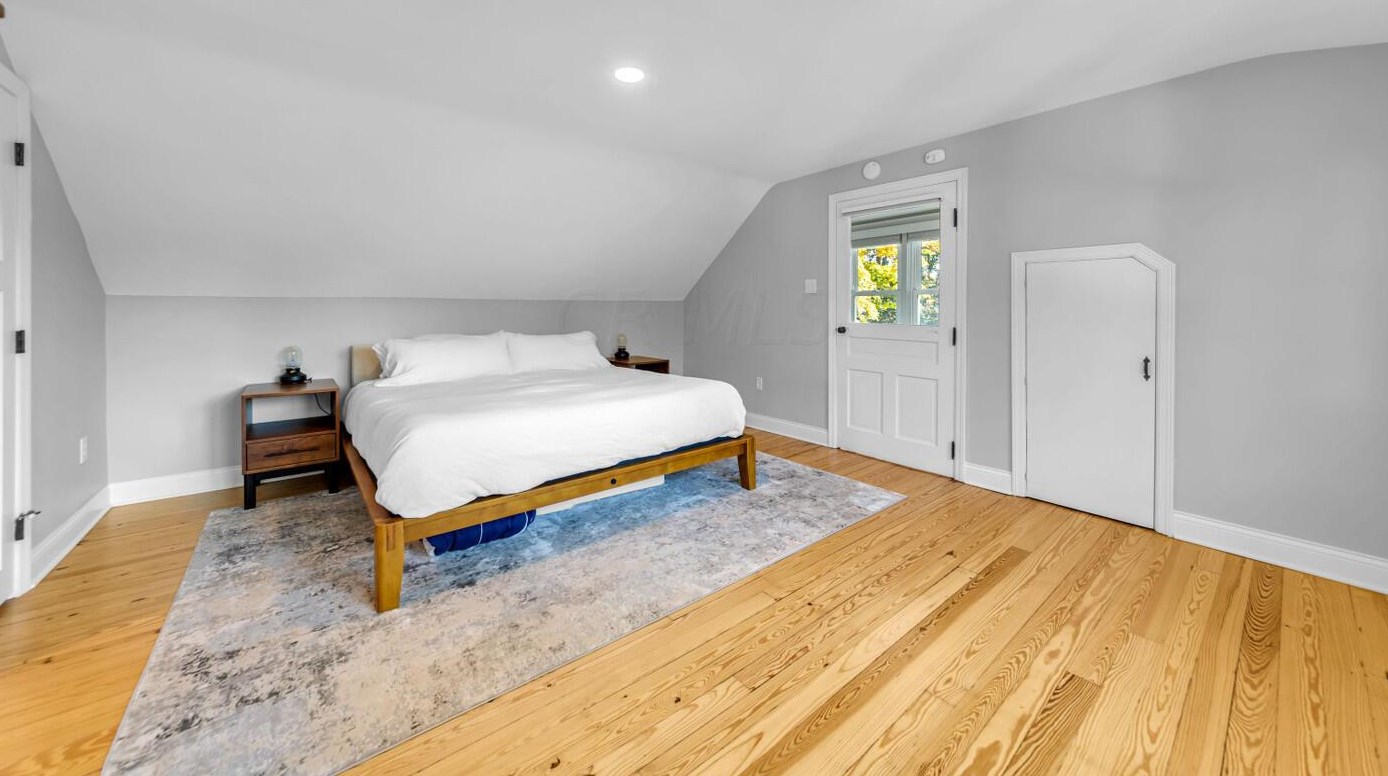 259 Dominion Blvd, Columbus OH  43214-2706 exterior