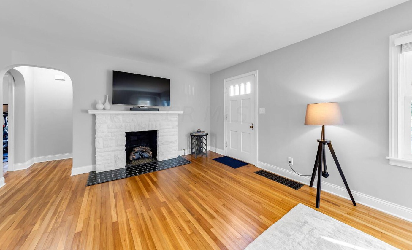 259 Dominion Blvd, Columbus OH  43214-2706 exterior