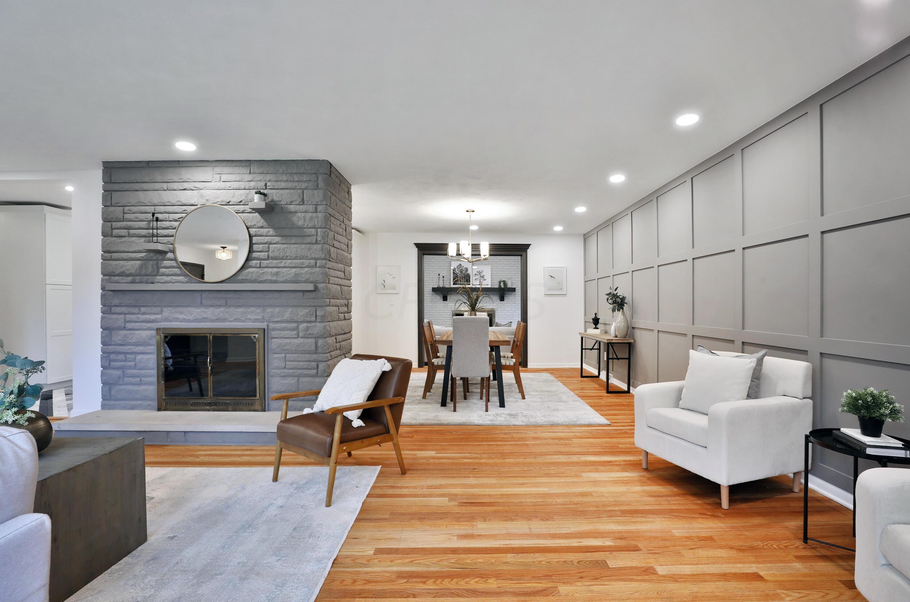 2277 Nayland Rd, Columbus OH  43220-4654 exterior