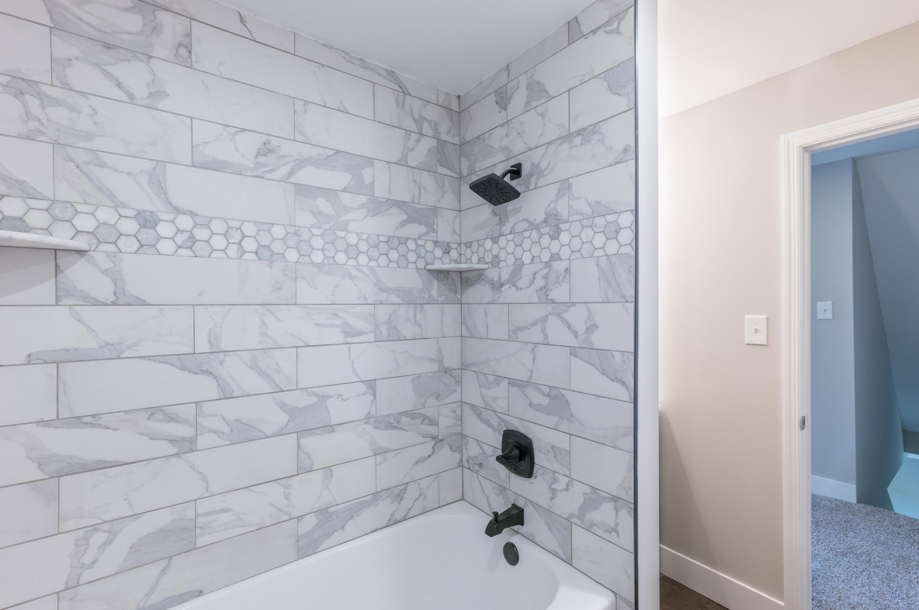 1930 Floral Ave, Columbus OH  43223-1245 exterior