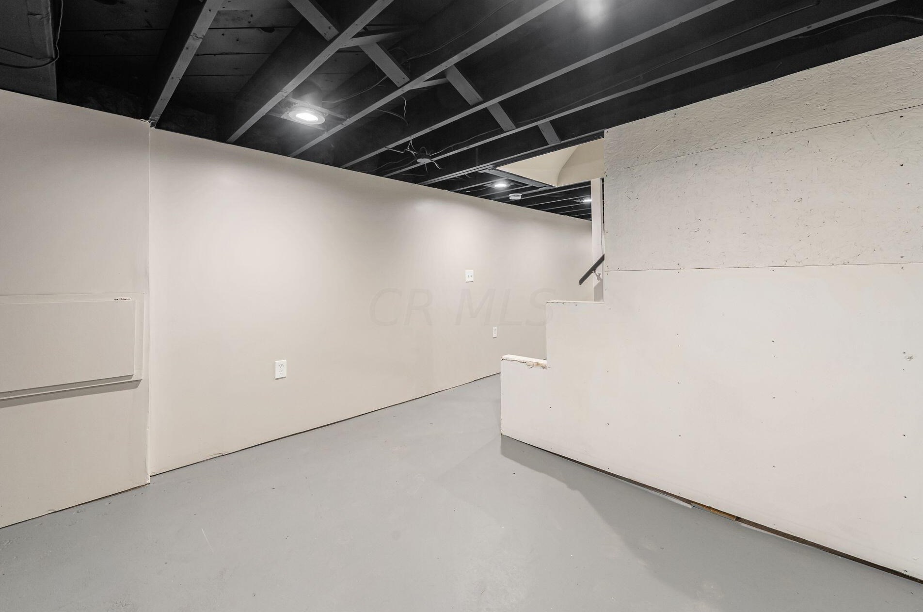 958 Erickson Ave, Columbus OH 43213-3026 exterior