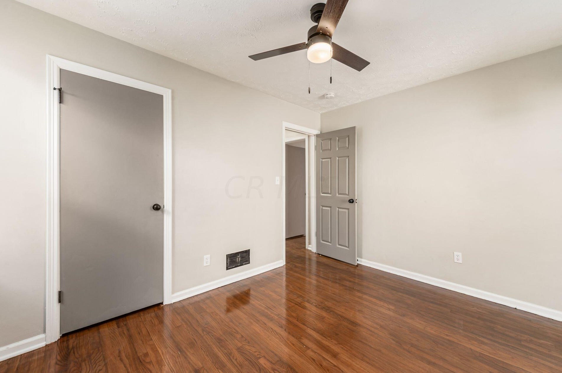 958 Erickson Ave, Columbus OH 43213-3026 exterior