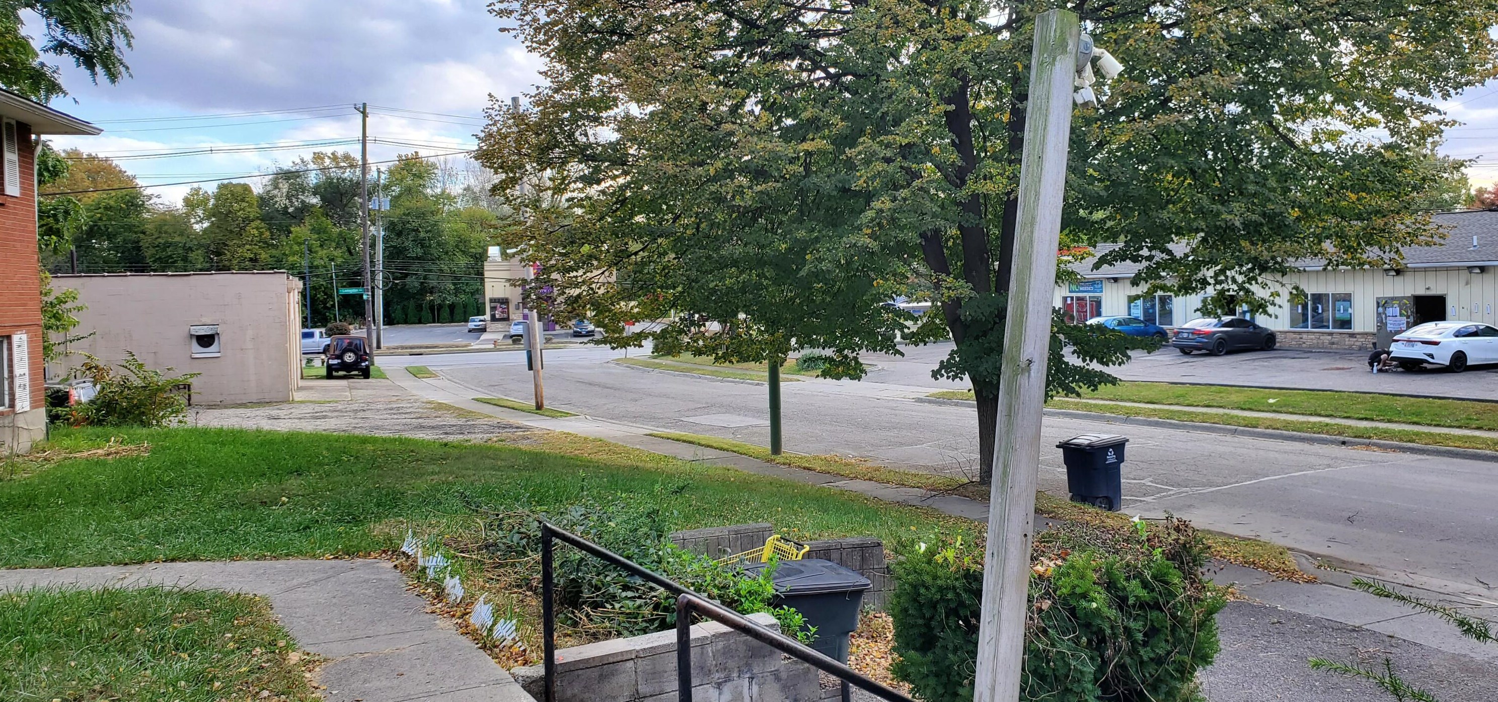 946 Mayfield Pl, Columbus OH 43209-2342 exterior