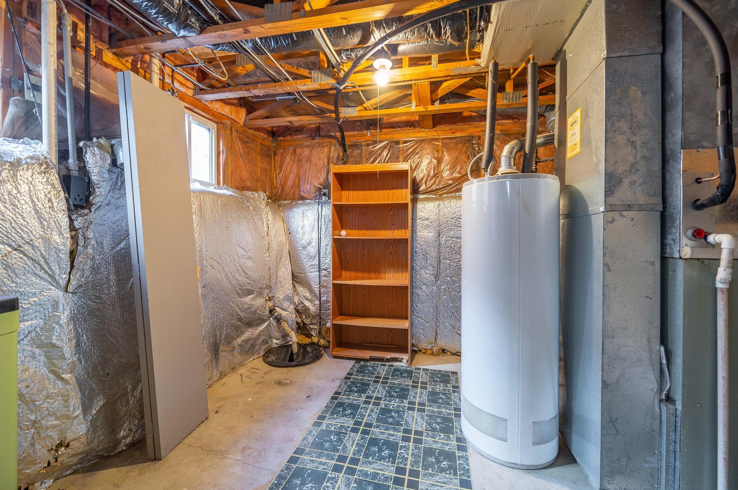 1088 Lavender Ln, Columbus OH 43207-4289 exterior