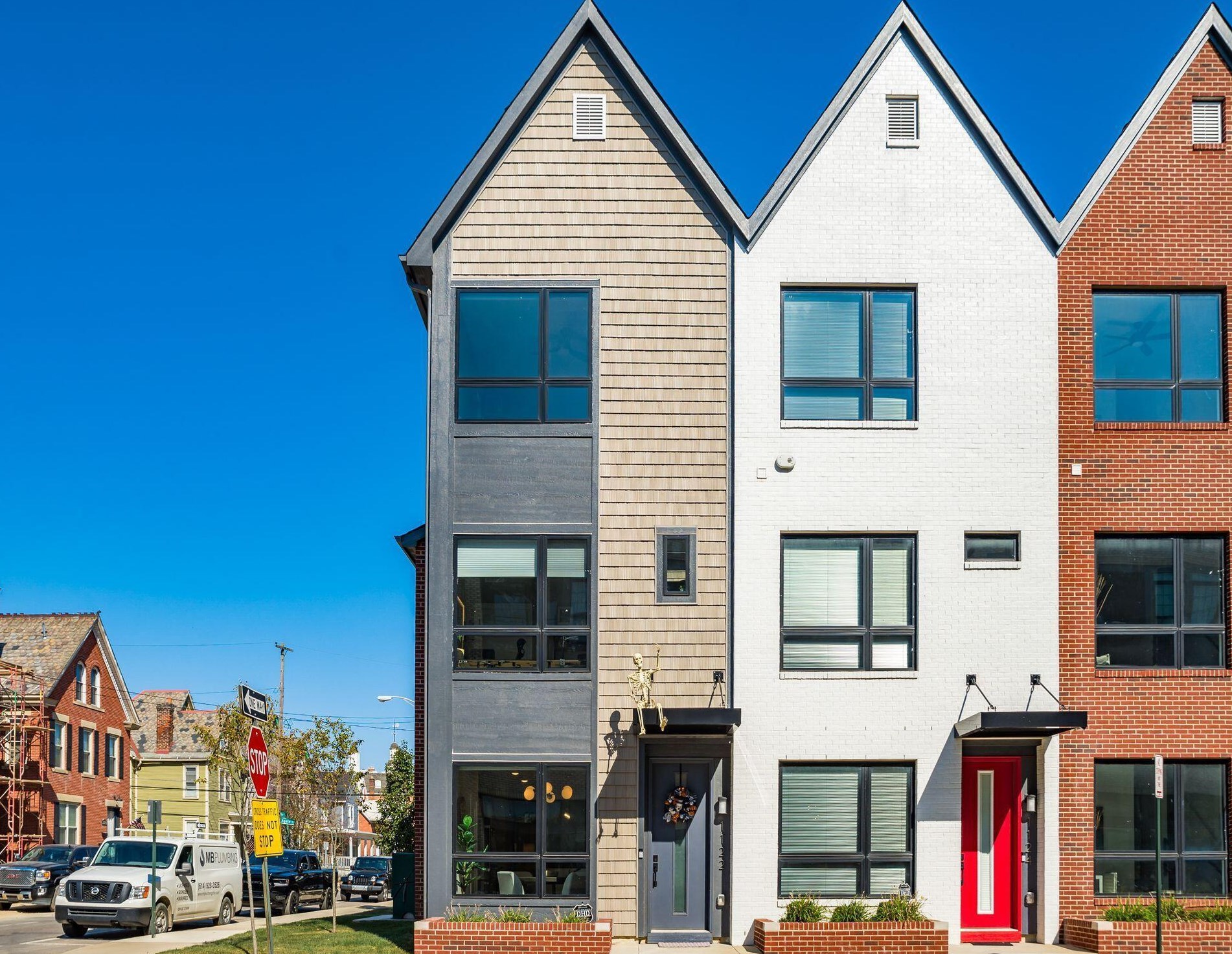 1122 Oak St, Columbus OH  43205-1309 exterior