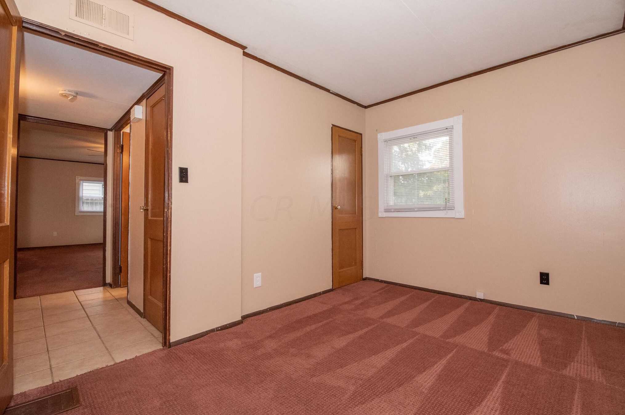 937 Ashburton Rd, Columbus OH 43227-1029 exterior