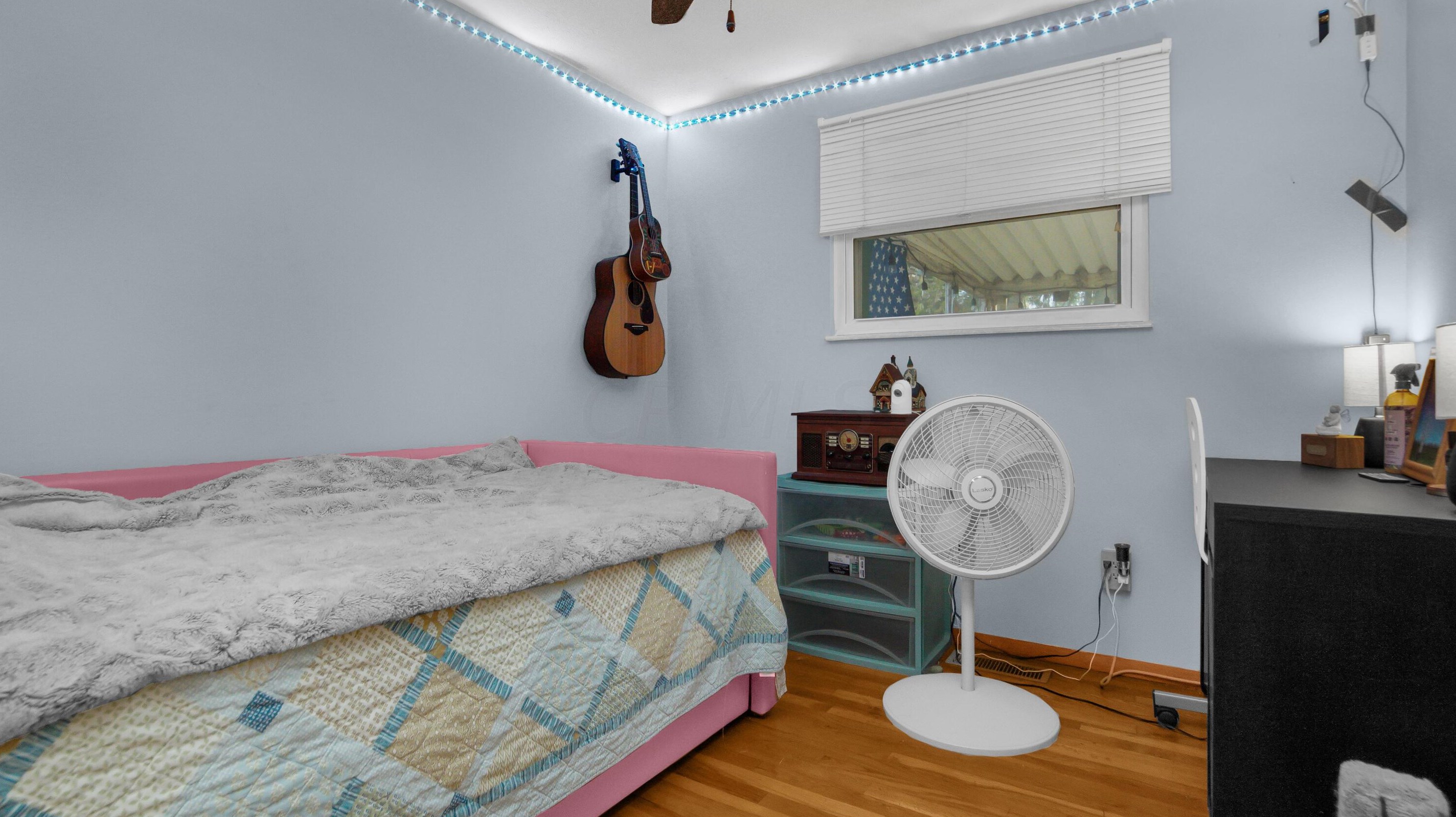 1483 Cranwood Dr, Columbus OH 43229-2153 exterior