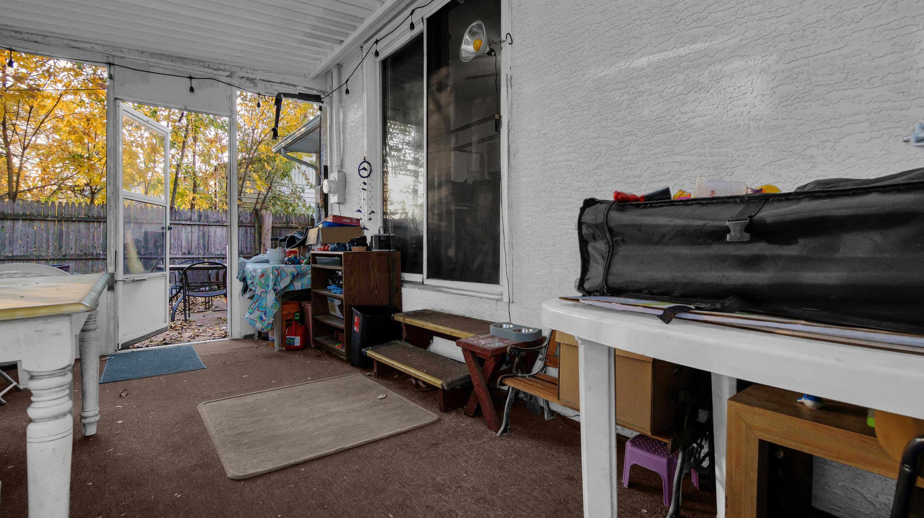 1483 Cranwood Dr, Columbus OH 43229-2153 exterior