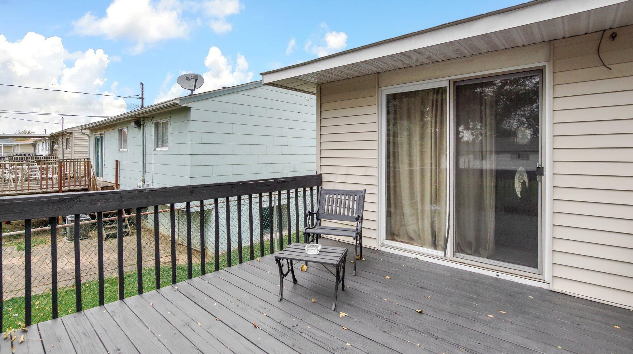 3949 Hillman Rd, Columbus OH 43207-4170 exterior