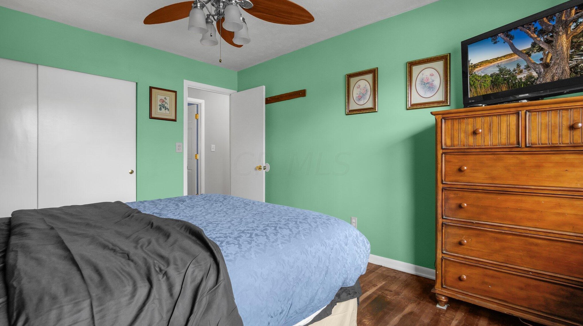 3949 Hillman Rd, Columbus OH 43207-4170 exterior