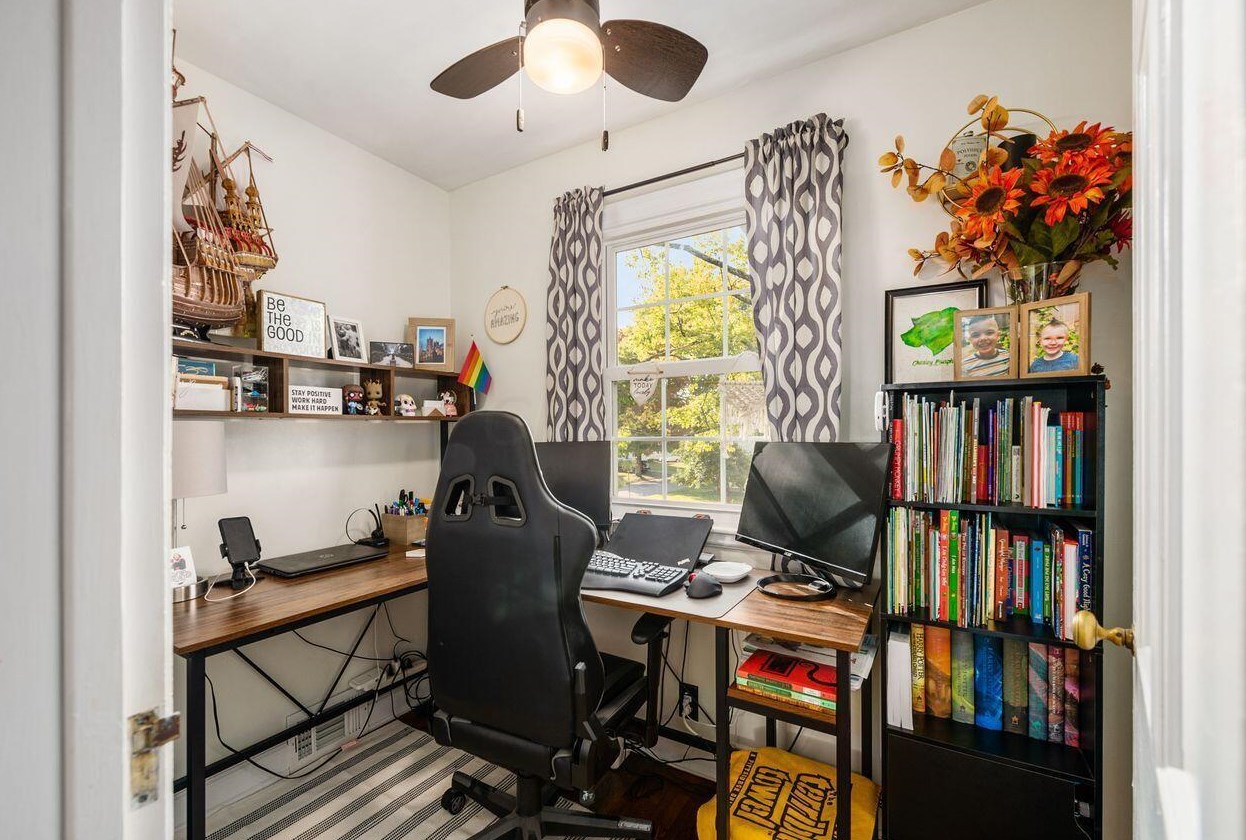 417 Lake St, Lancaster OH 43130-2660 exterior