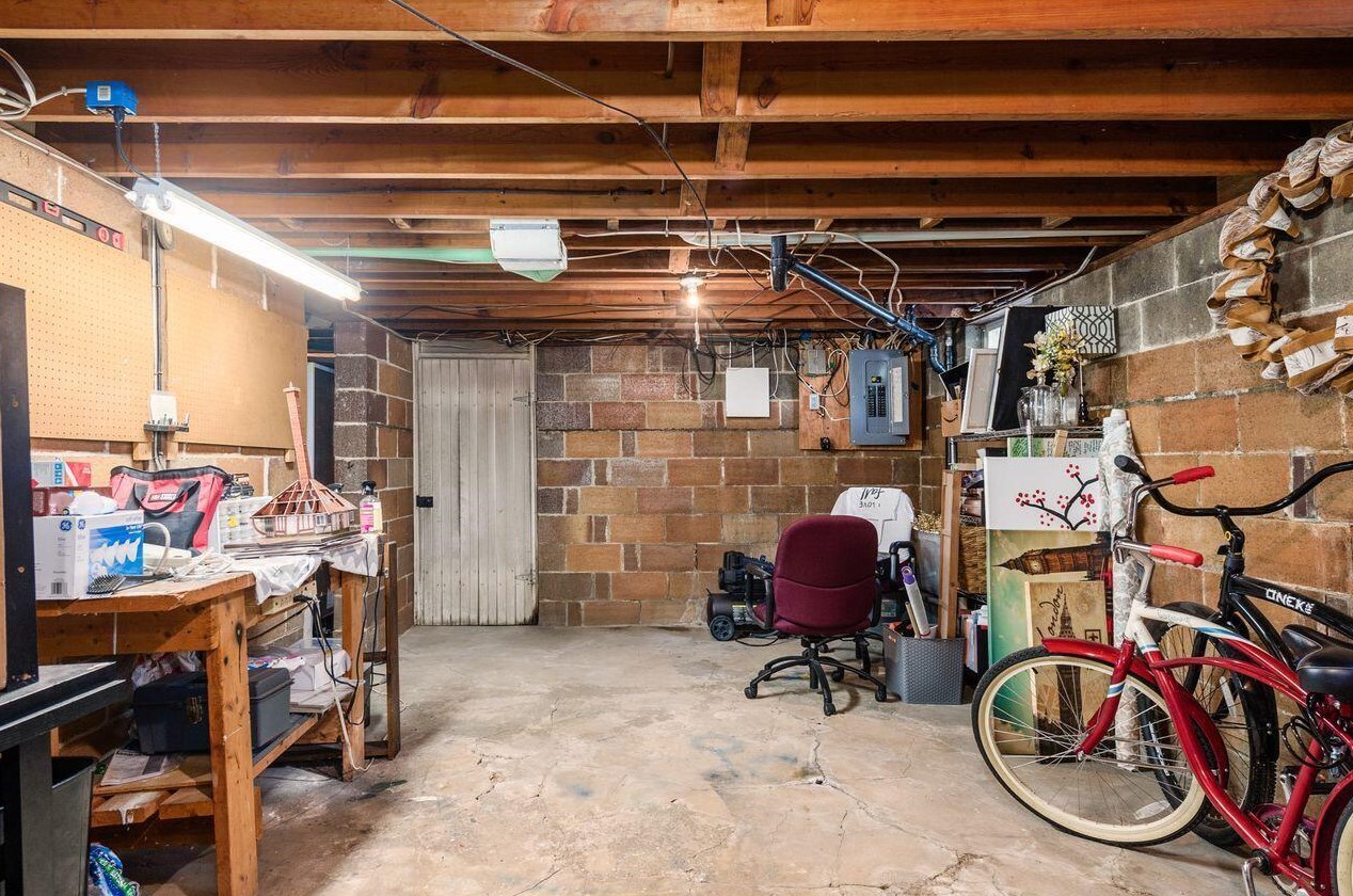 417 Lake St, Lancaster OH 43130-2660 exterior