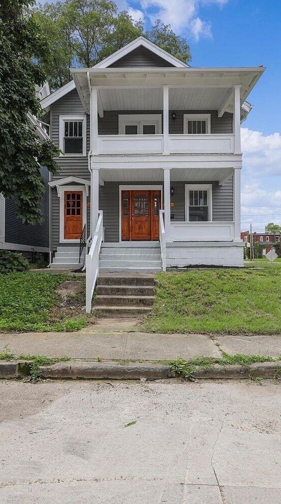 699 Oakwood Ave, Columbus OH  43205-2842 exterior