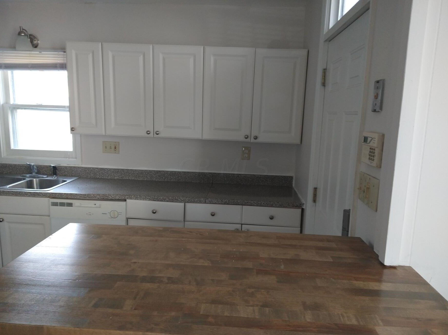 518 Markison Ave, Columbus OH  43207-1371 exterior