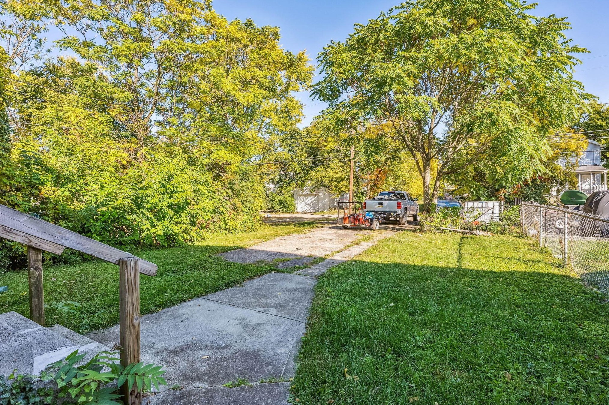 1010 15th Ave, Columbus OH 43211-2418 exterior