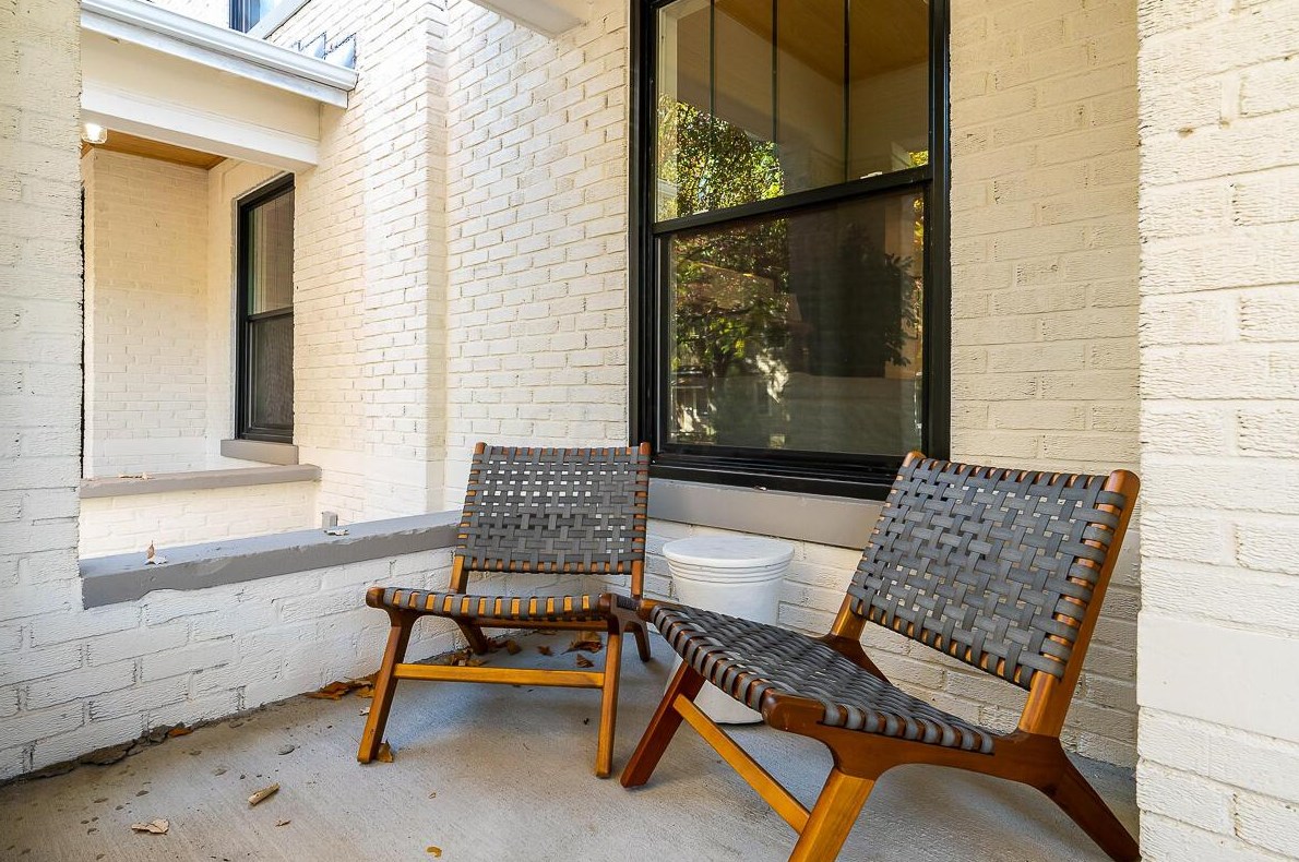 385 2 Ave, Columbus OH 43201-3653 exterior