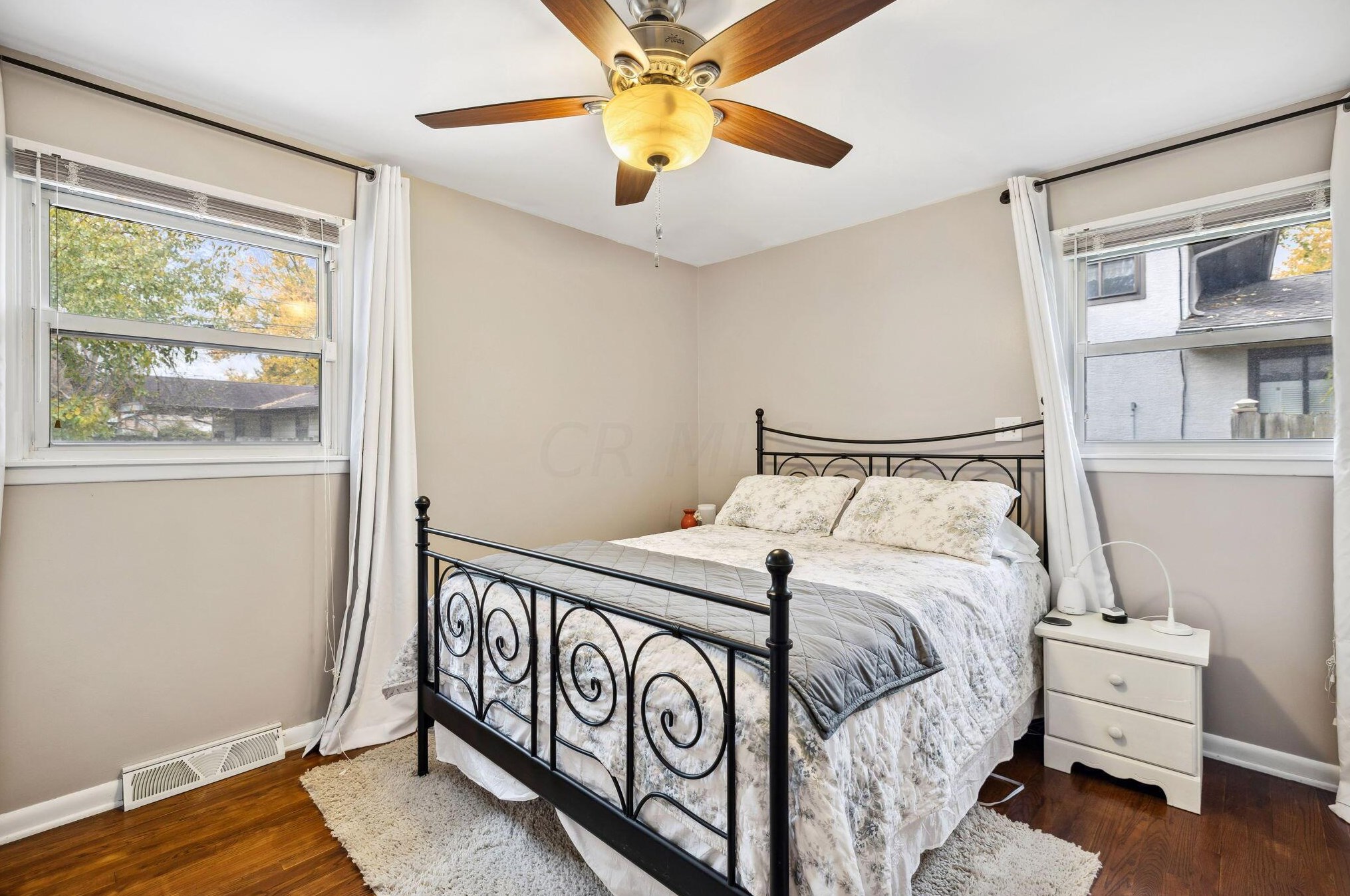 1411 Pershing Dr, Columbus OH 43224-1135 exterior