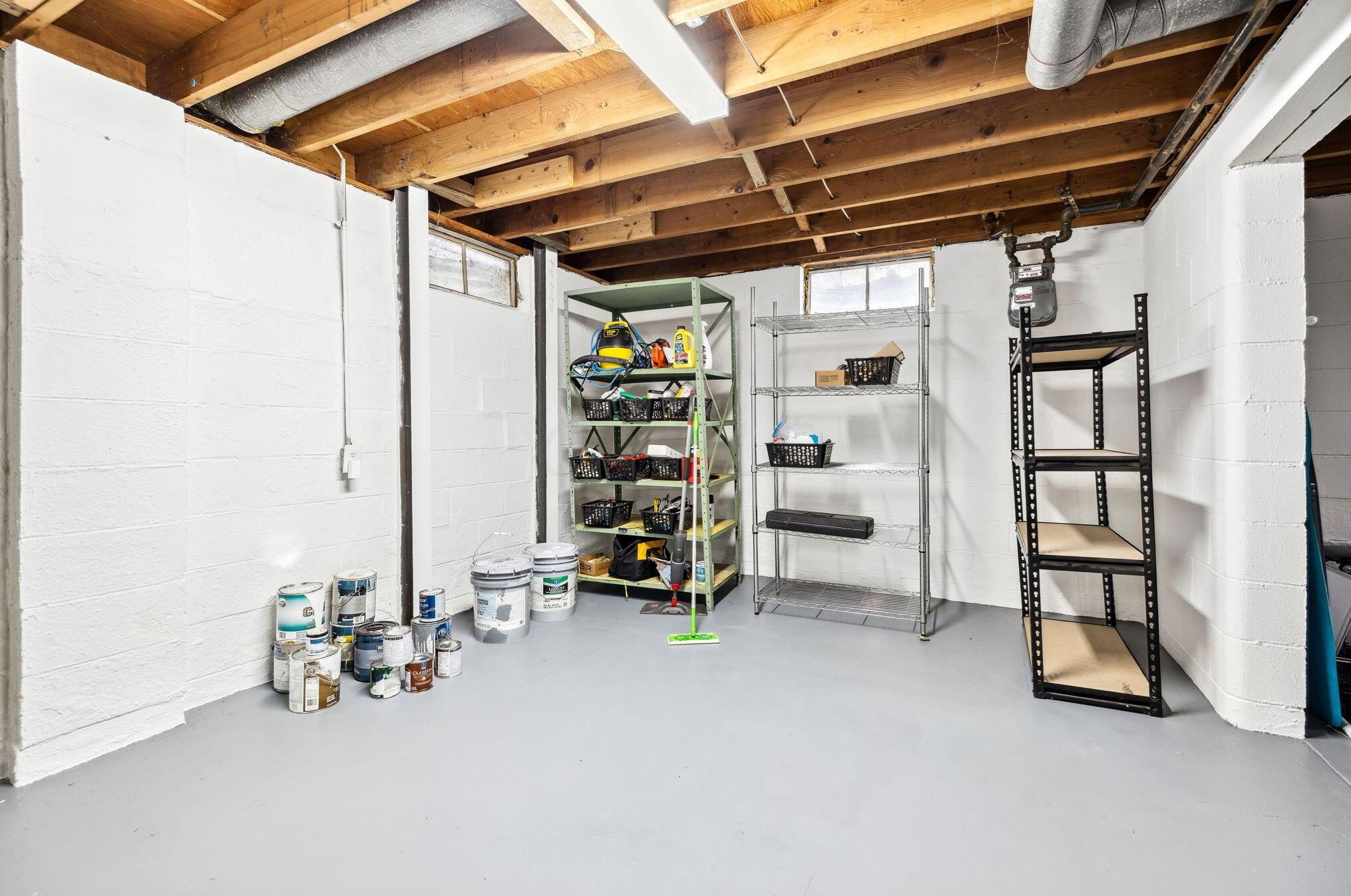 1411 Pershing Dr, Columbus OH 43224-1135 exterior