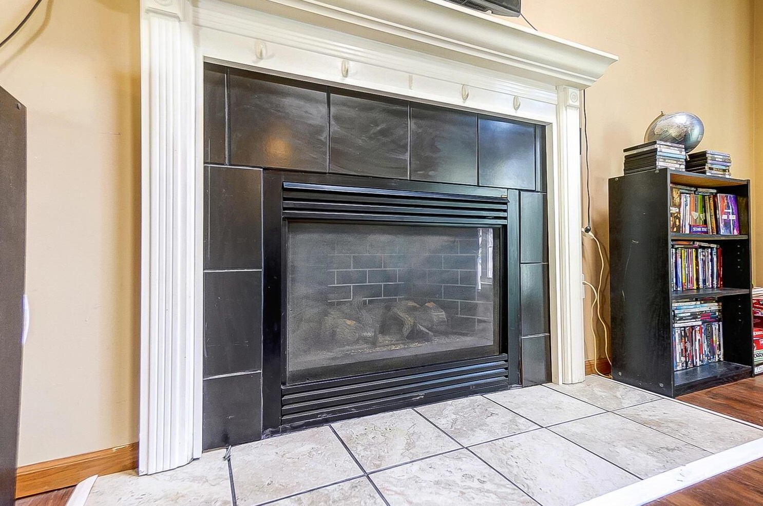 1512 Bendelow Dr, Columbus OH 43228-7009 exterior