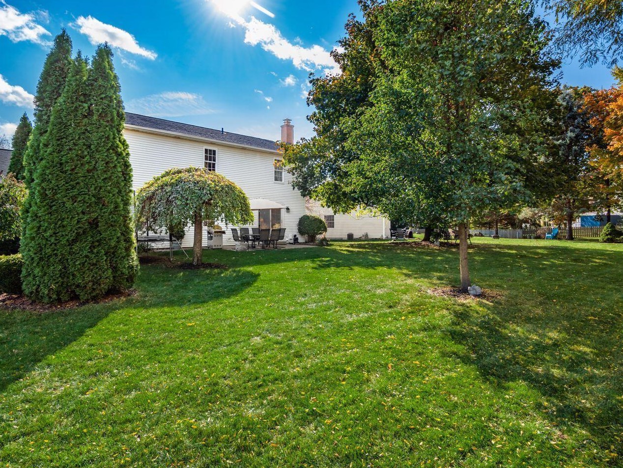 3924 Pinto Ct, Columbus OH 43221-5718 exterior