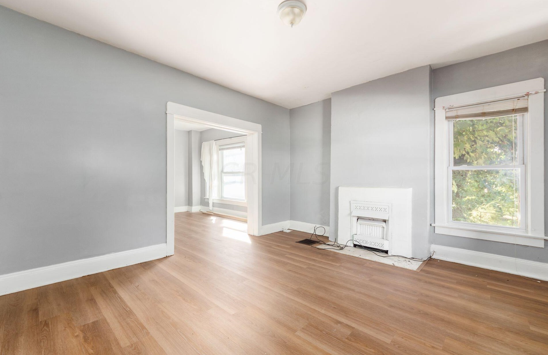 341 18 Ave, Columbus OH 43201-1792 exterior