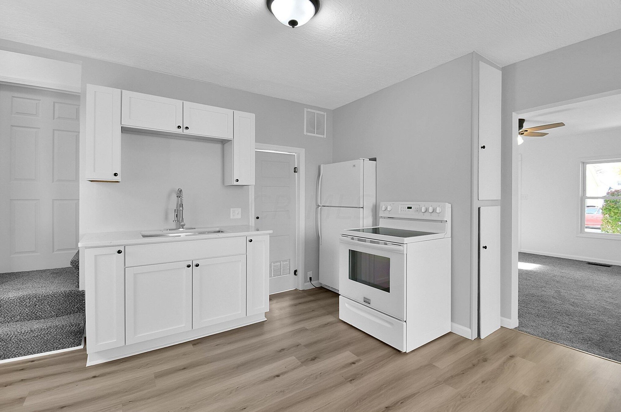 728 Maple St, Lancaster OH 43130-3127 exterior