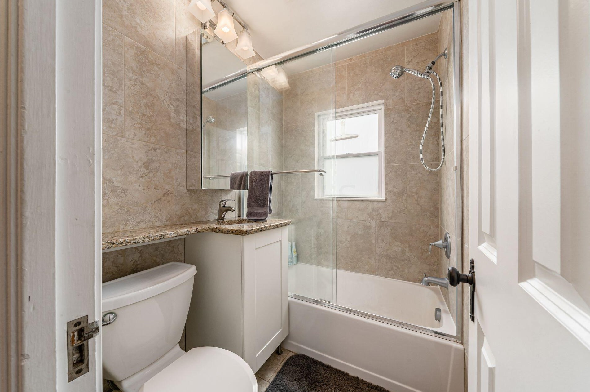 1785 Blvd, Columbus OH 43212-1641 exterior