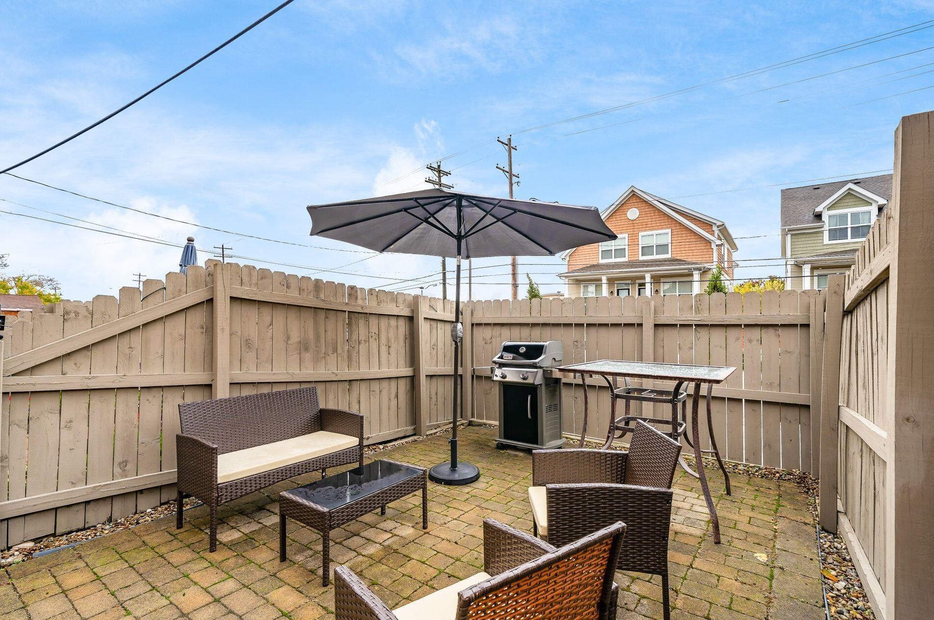 1785 Blvd, Columbus OH 43212-1641 exterior