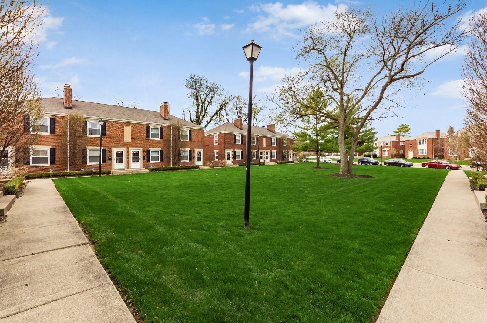 1785 Blvd, Columbus OH 43212-1641 exterior