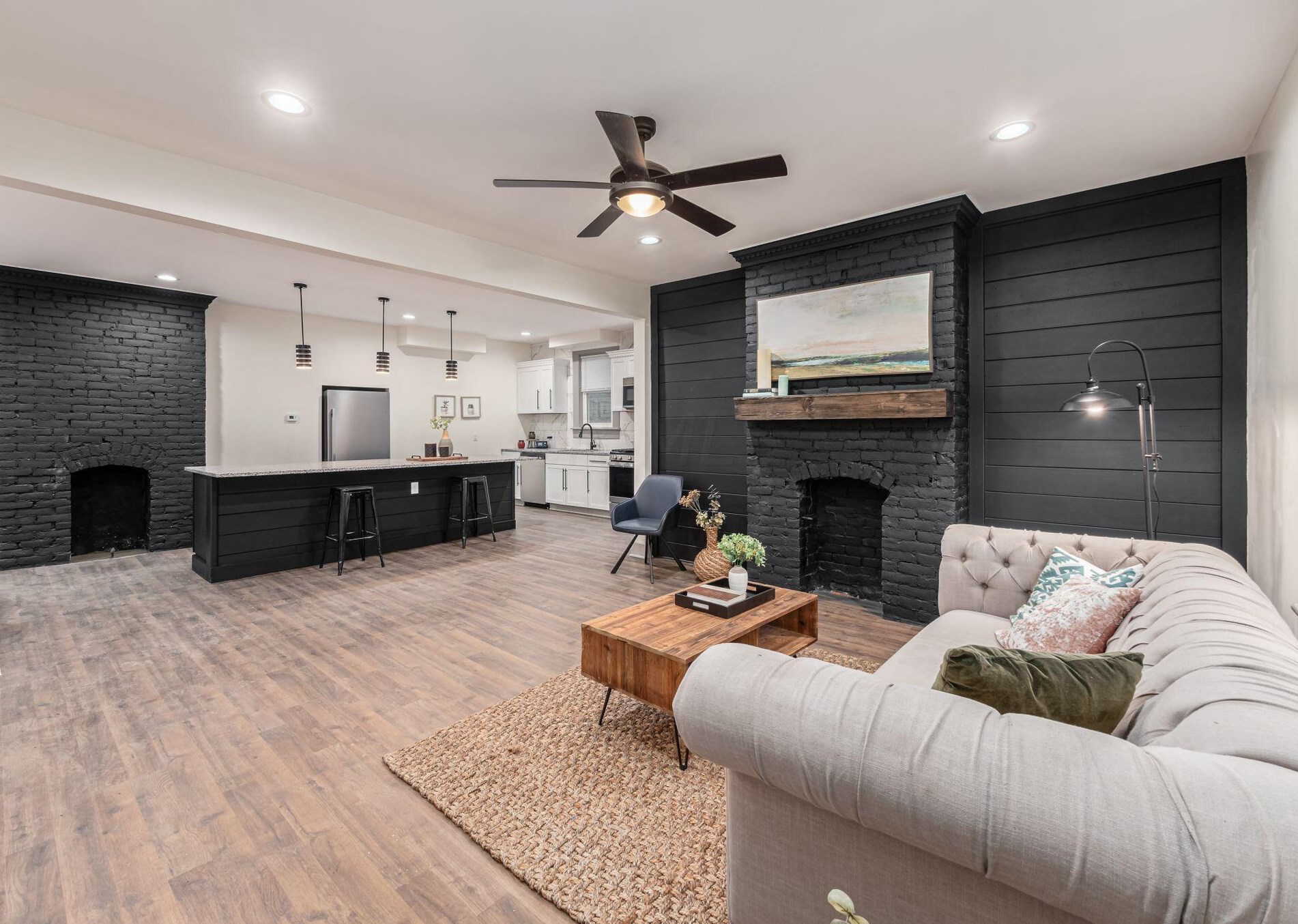 825 Champion Ave, Columbus OH  43206-1509 exterior