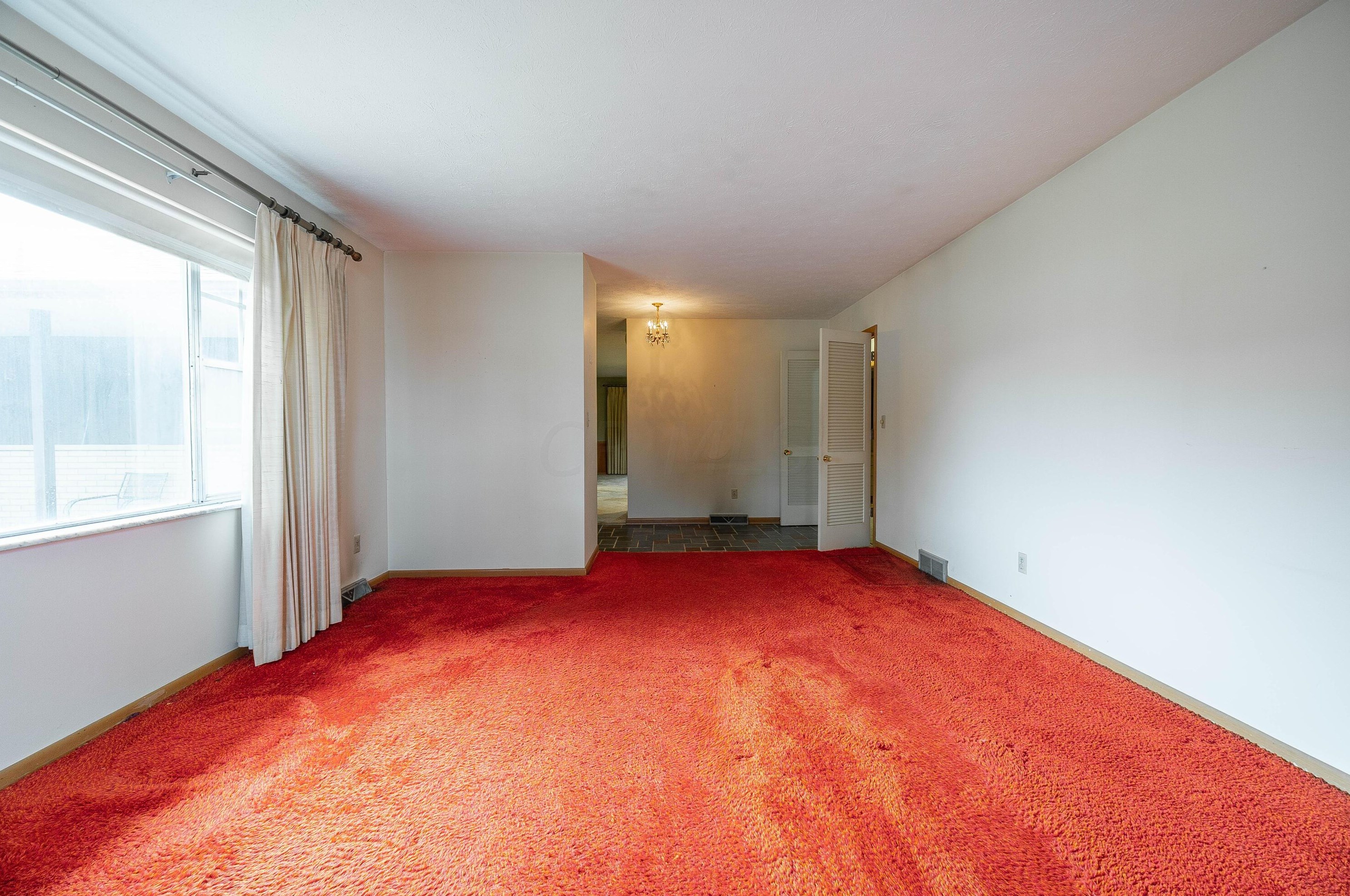 1815 Kenwick Rd, Columbus OH 43209-2573 exterior