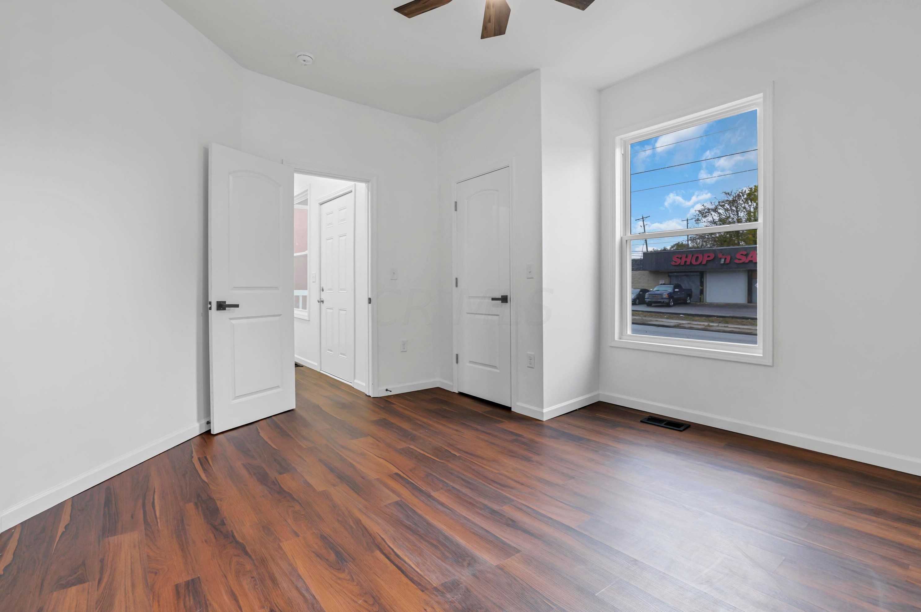 320 Central Ave, Columbus OH  43223-1353 exterior