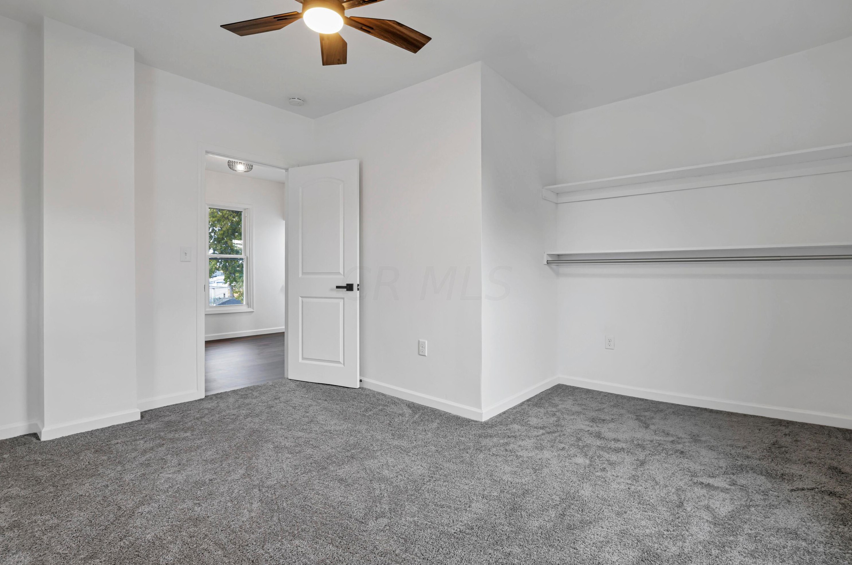 320 Central Ave, Columbus OH  43223-1353 exterior