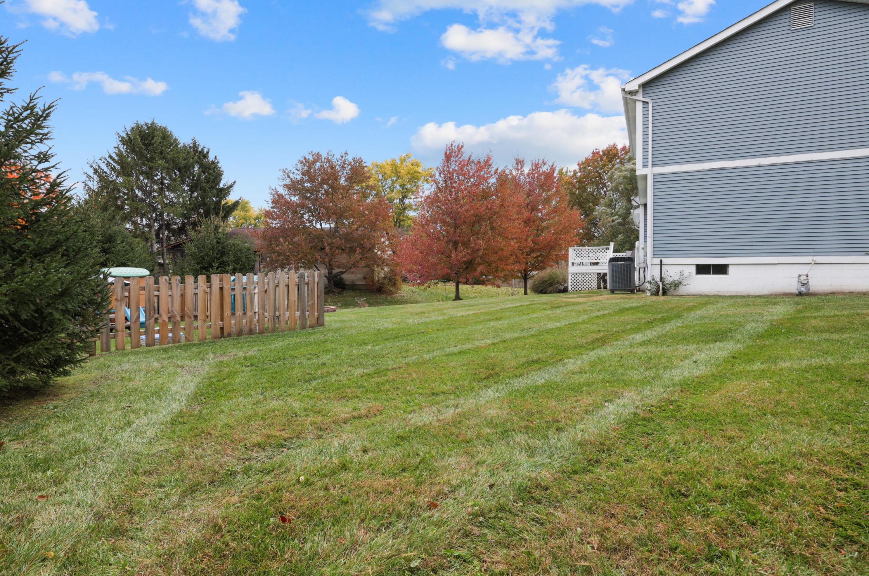 12047 Rocky Springs Ln, Pickerington OH  43147-9186 exterior