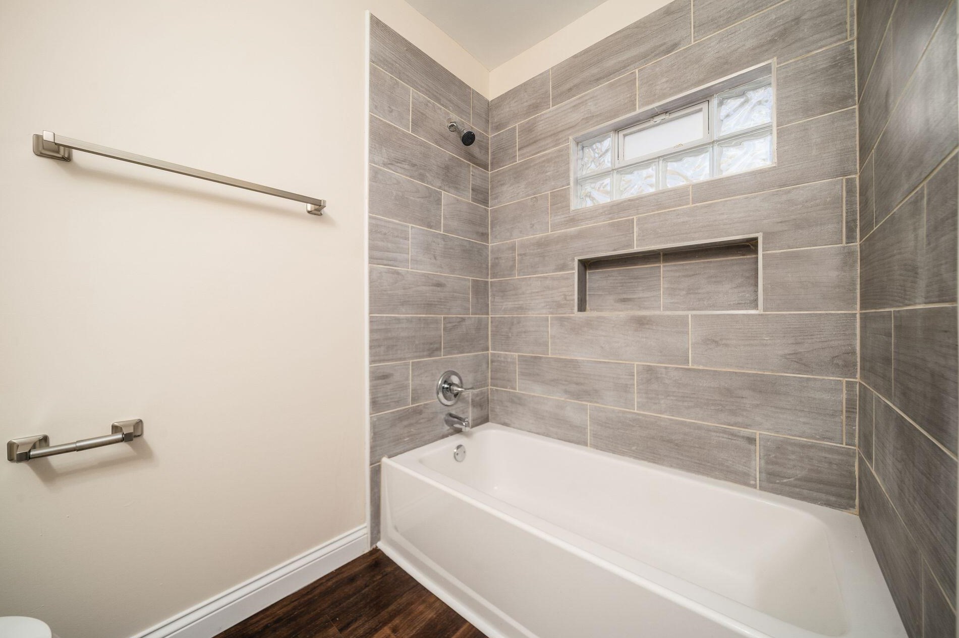 1224 16 Ave, Columbus OH 43211-2808 exterior