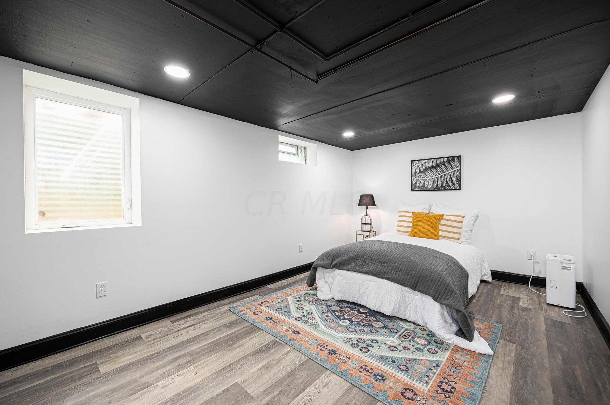 924 James Rd, Columbus OH  43227-1070 exterior