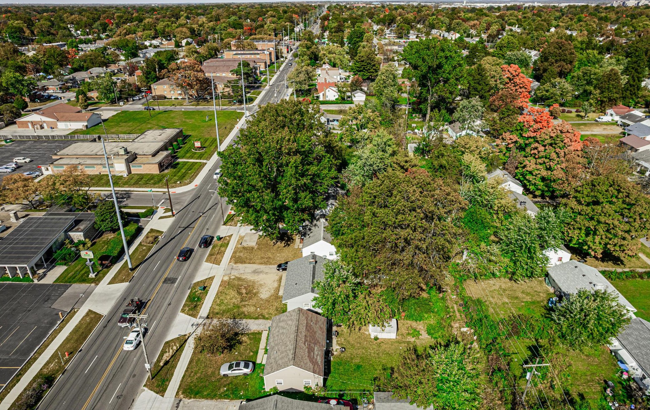 924 James Rd, Columbus OH  43227-1070 exterior