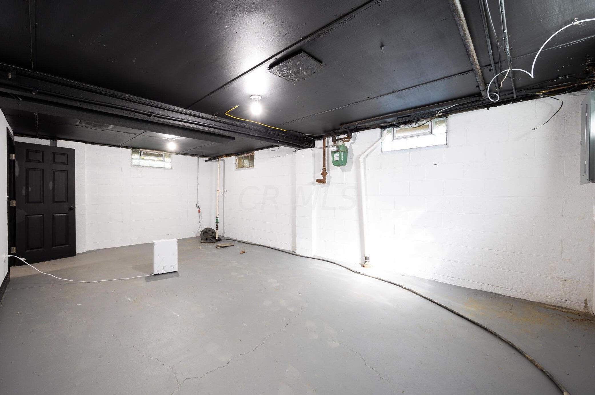 924 James Rd, Columbus OH  43227-1070 exterior